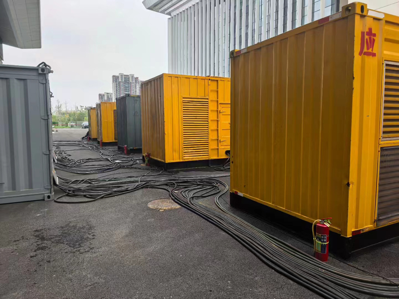 山西不同季节柴油发电机组保养有哪些注意事项？